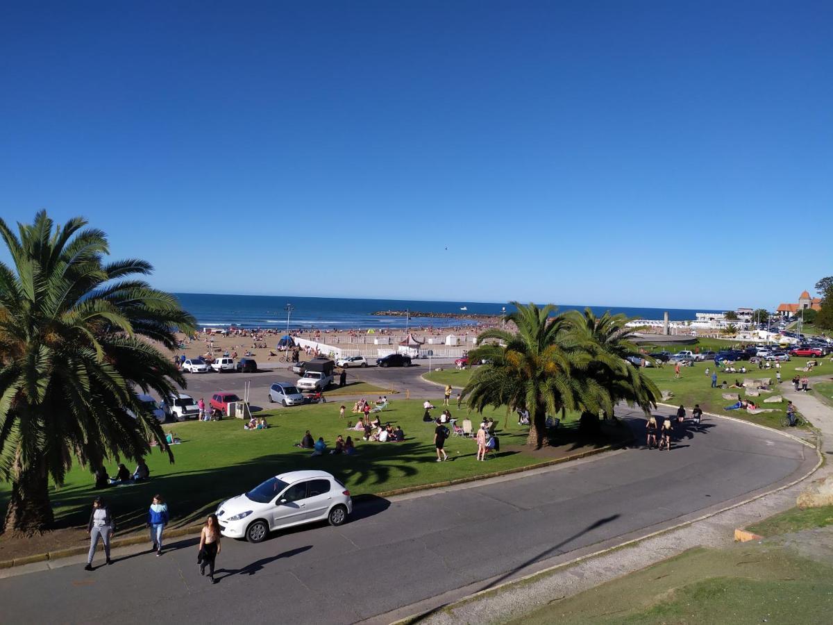 Departamento Vista Al Mar Playa Las Toscas Мар-дель-Плата Экстерьер фото
